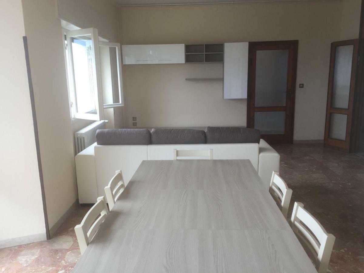 Appartement Casa Amelia à Gargnano Extérieur photo